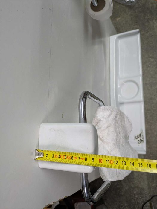 Toalheiros de Porcelana e Inox bidet Roca 199X