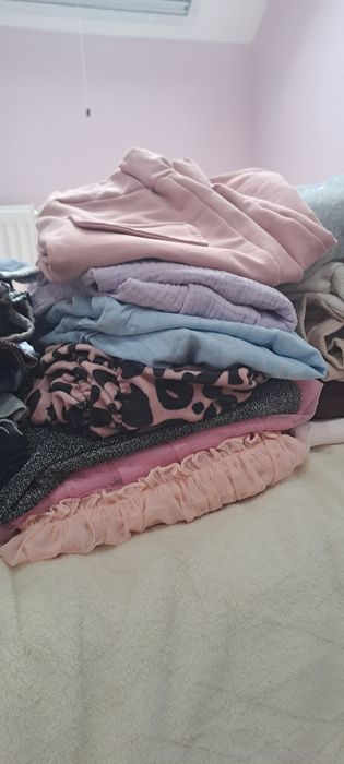 Paczka ciuchów rozmiar 152