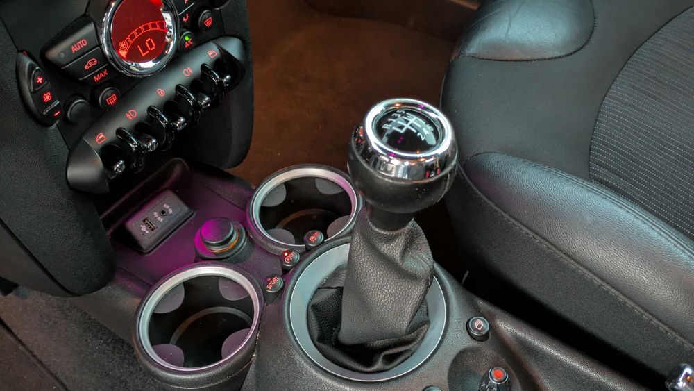 Mini Cooper D 1.6 Diesel | 2013 | 100.000 km | GPS |