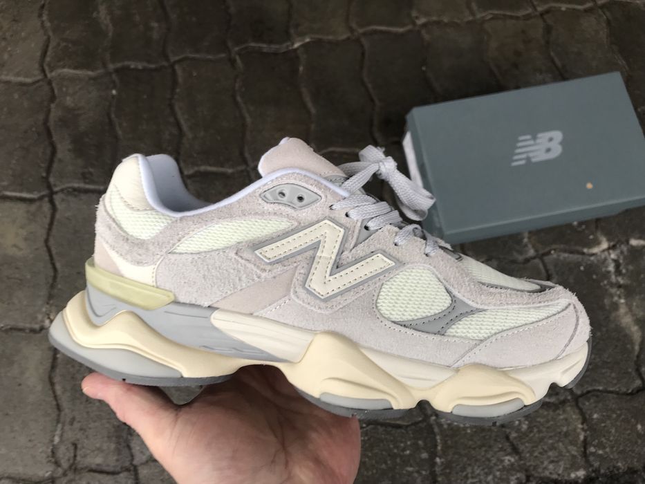 Кросівки New balance 9060 Light Grey 40-45 в наяності.