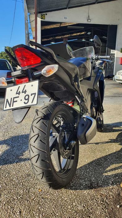 Honda cbr125r Negociável