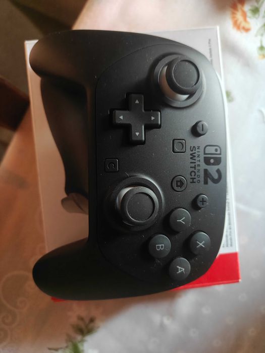 Switch 2 pro controller
