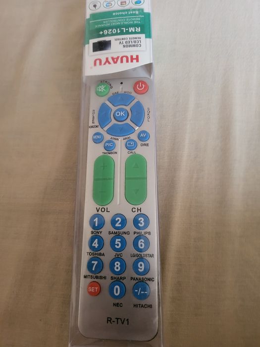 НОВИЙ пульт універсальний.