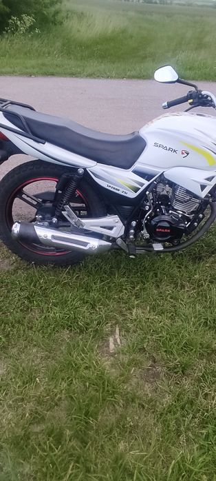Мотоцикл SPARK 200