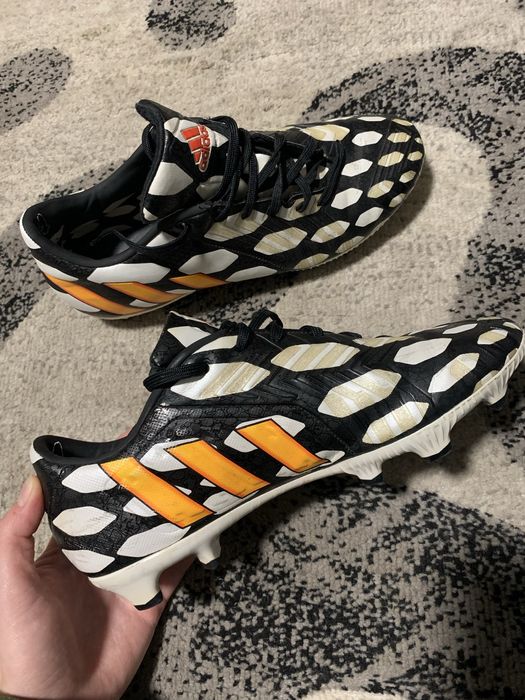 Adidas absolado 42 розмір