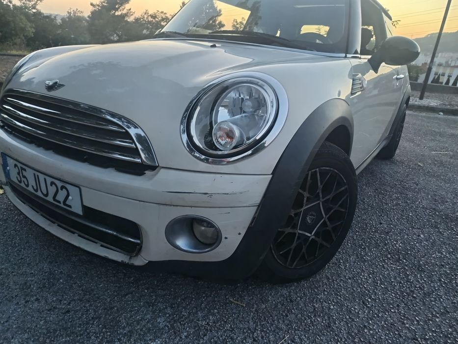 Mini cooper D 109 cavalos