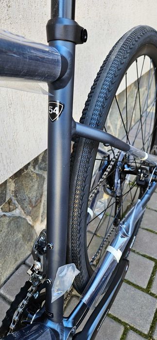 Гравійник Specialized DIVERGE E5 COMP 2025. Від 49 по 58.