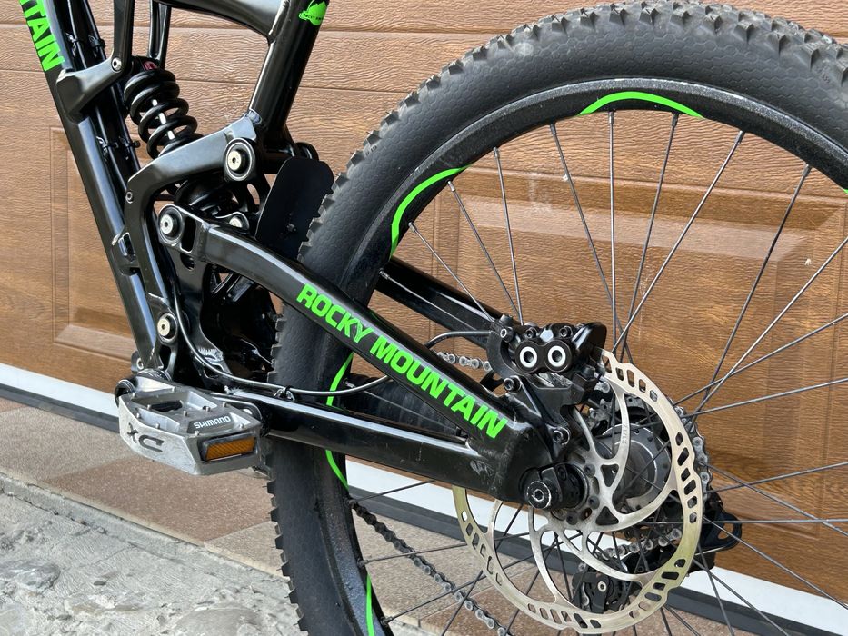 Велосипед  Rocky Mountain Flatline DH