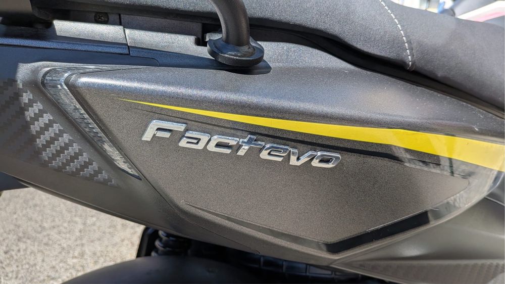 Moto Keeway  scooter Fact 125 excelente estado