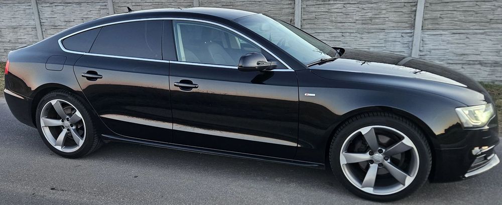 Audi A5 Sportback 2.0TDI 177 KM S-line Lift Navi Klima LED Bi-Ksenon ALU Serwis Zadbany