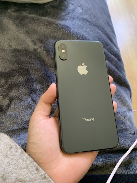 Iphone XS preto 64GB que não liga