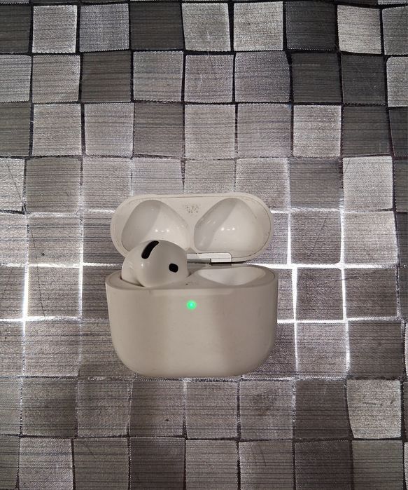 Słuchawka Apple 4