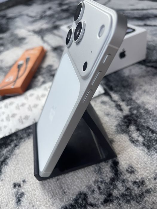 Iphone XR в корпусі Iphone 17 Pro, 128 gb,Neverlock