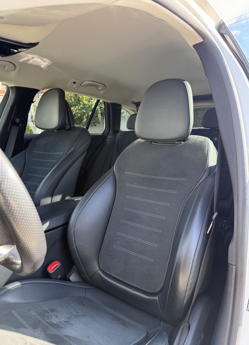 Mercedes-Benz C300e 9G-TRONIC 2022