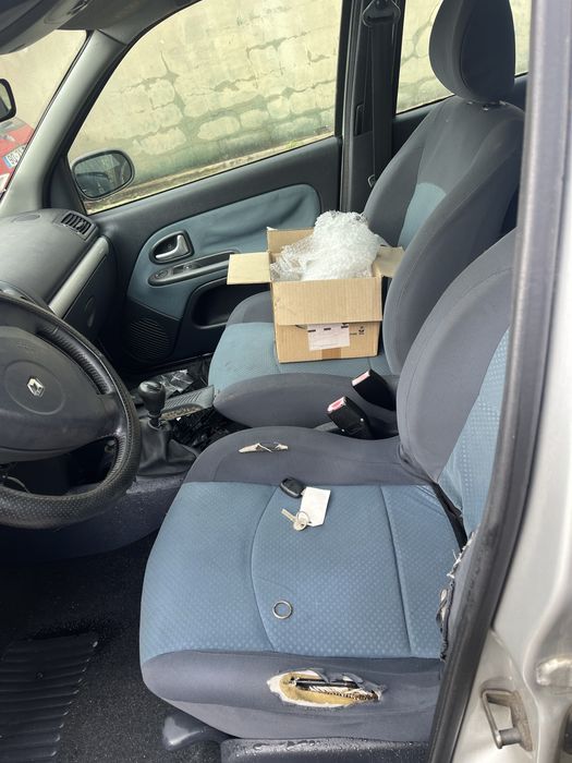 Renault clio 1.5 DCI Ano 2003