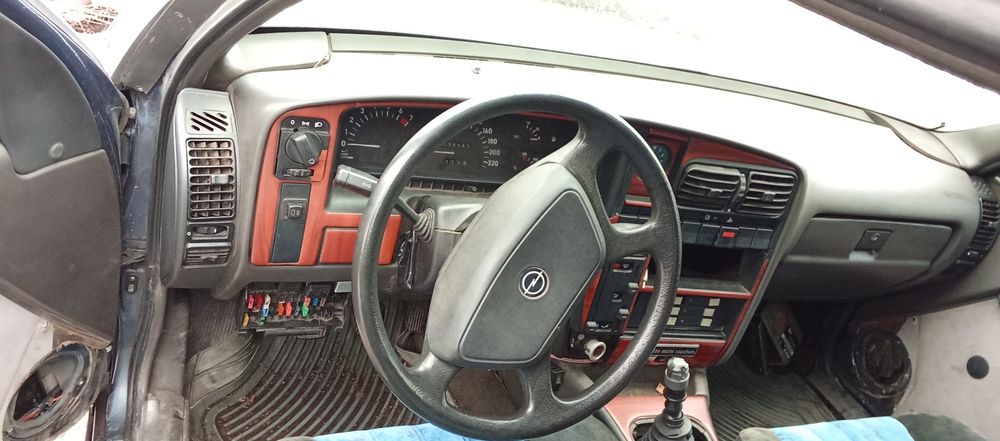 Опель Омега 1987 г.