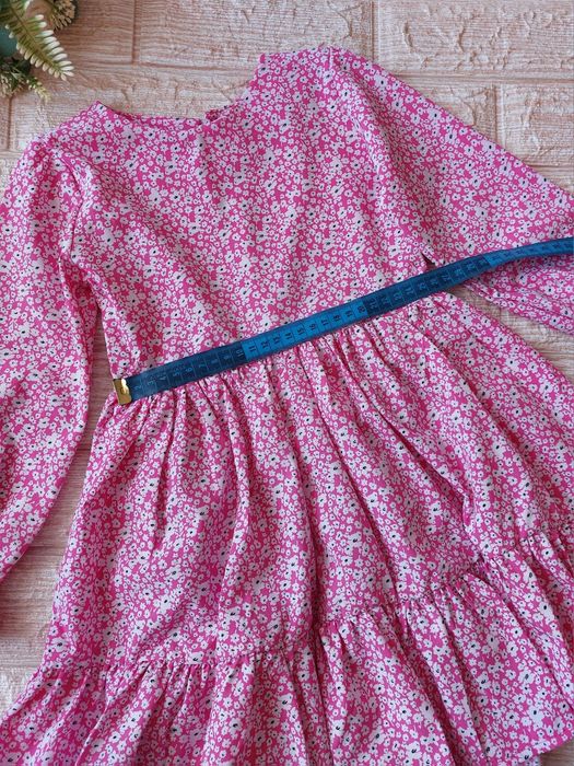 Дитяча гарна сукня