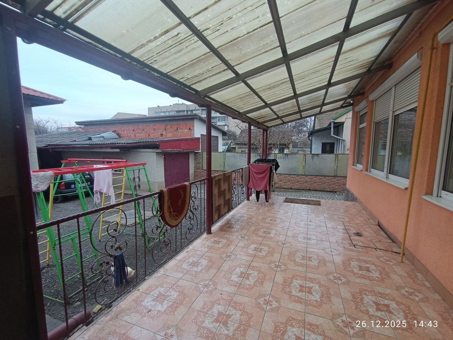 Продаж ДВУХ Будинків Іл. Зріні