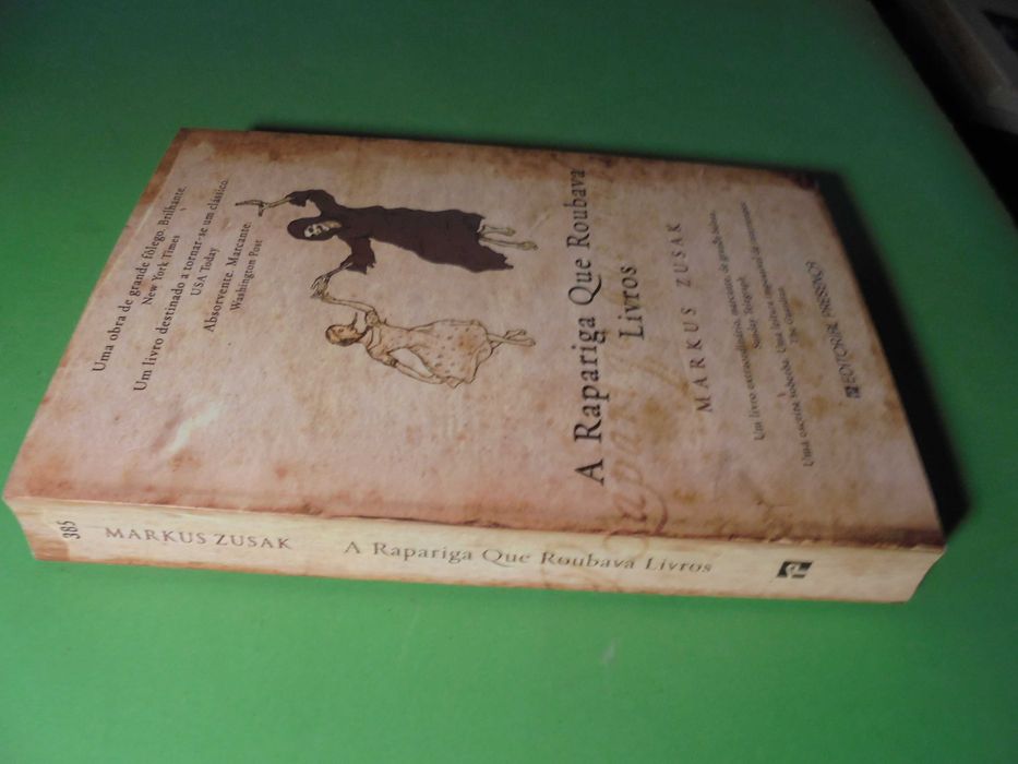 Susak (Markus);A Rapariga que Roubava Livros