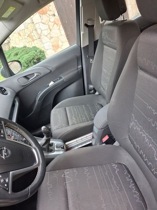 Opel Meriva  2015 niski przebieg
