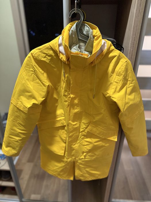 Продам уживану куртку-дощовик SHU з підстібкою розмір M