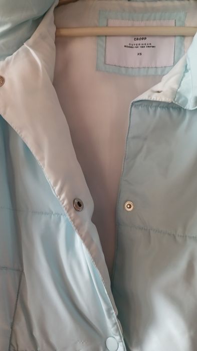 Курточка блакитна CROPP xs