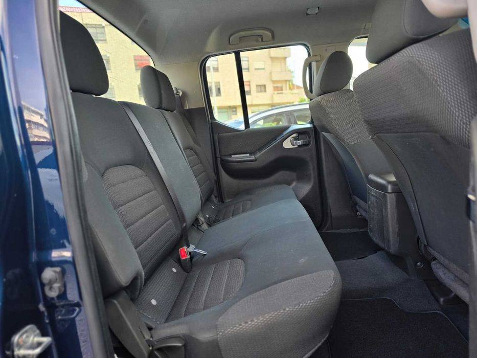 Nissan Navara D40 2.5Dci 190Cv "Full Extras"