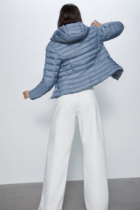 Zara куртка демісізона оригінал нова