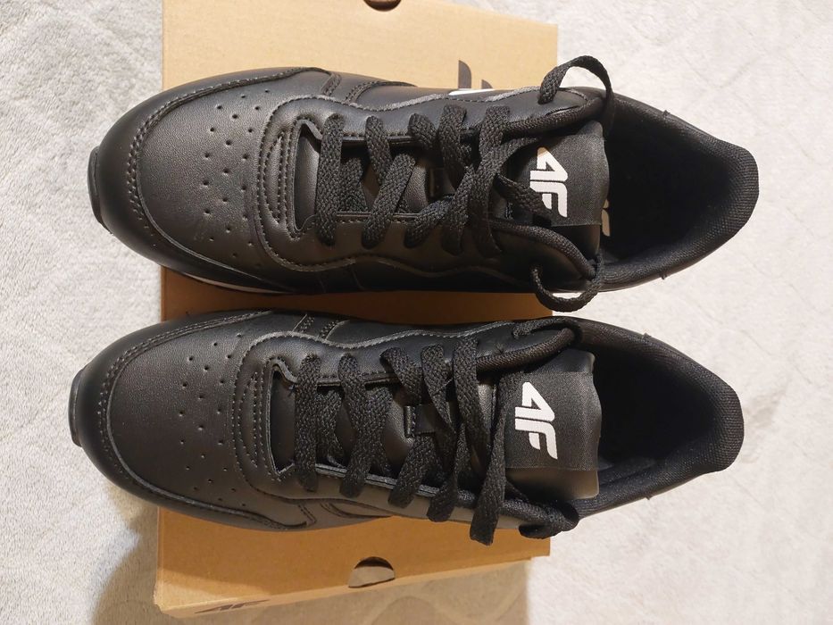 Buty sportowe 4F rozm 40