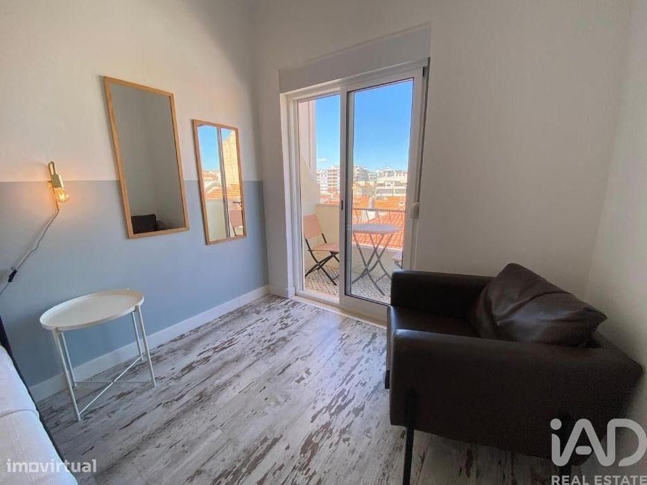 Apartamento T2 em São Sebastião