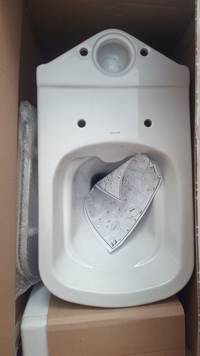 Nowa toaleta Cersanit Compact 574.