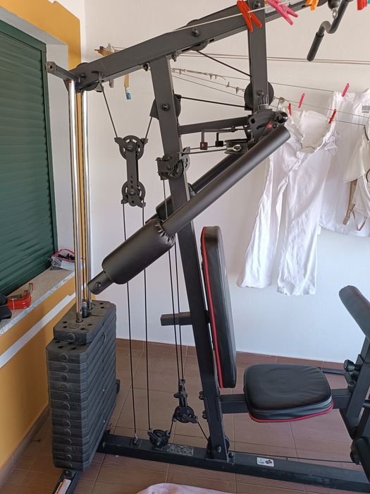 Máquina de Musculação Completa Adidas – Excelente Estado + acessórios