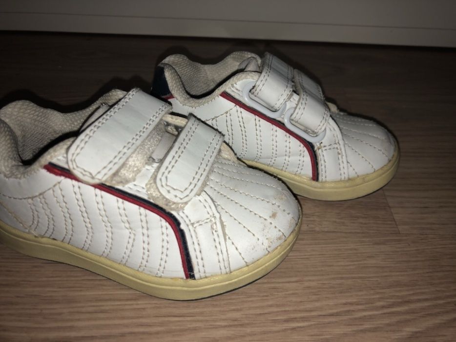 Buty sneakersy rozmiar 22