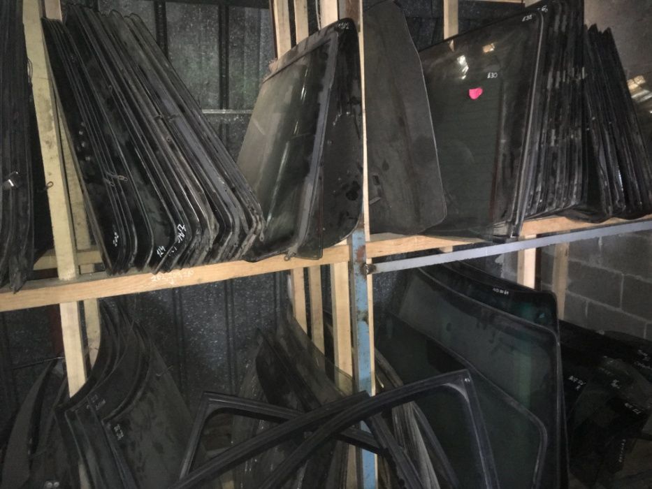 Стекло двери скло дверей Mercedes W124 140 163 202 203 207 210 211 638