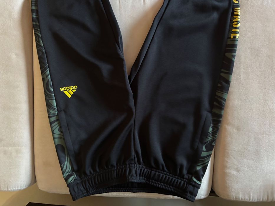 Komplet dresowy Adidas 152 cm