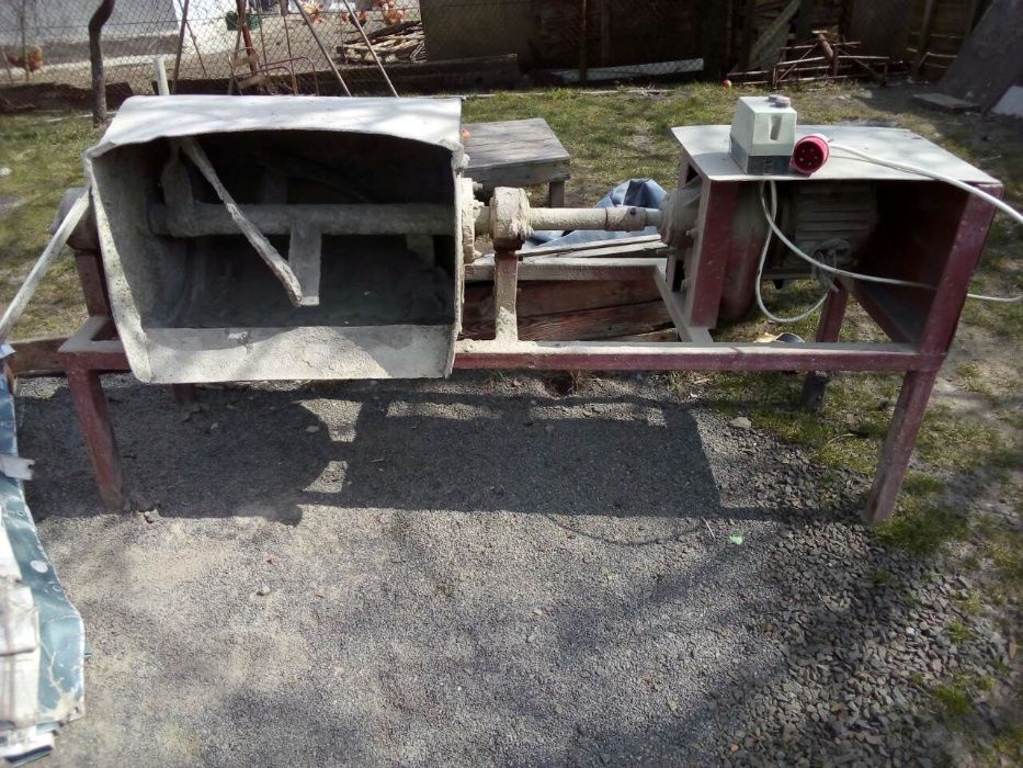 Бетономішалка для піщано-цементного розчину 3-х фазна на редукторі