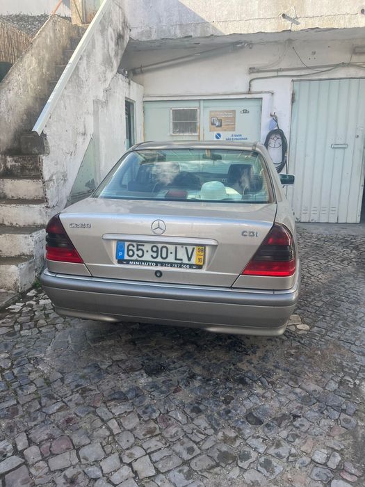 Mercedes Elegance C220 CDI Avariado