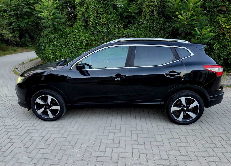 ***Rezerwacja***Nissan Qashqai J11 Kamera 360 Keyless Nawigacja Ledy