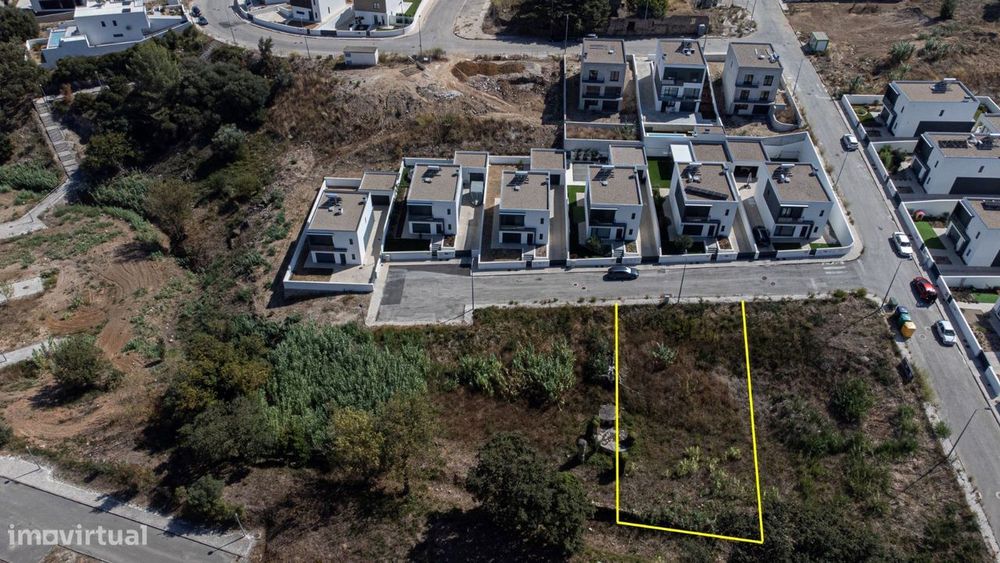 Terreno Urbano à Venda - Quintas das Varandas, Lote 108 - Alenquer,...