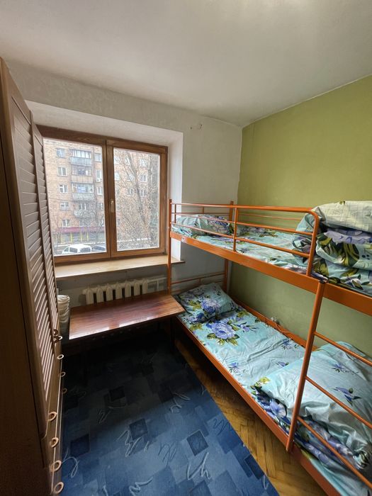 Хостел Подушка метро Нивки,Сырец