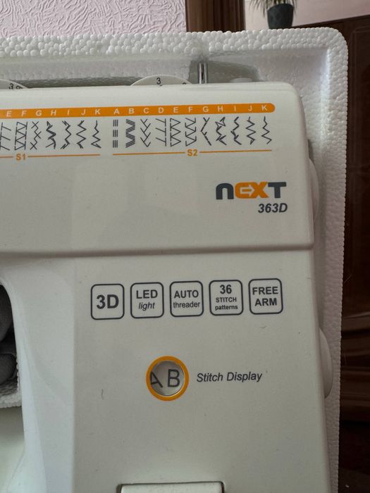 Швейна машинка Minerva Next 363D