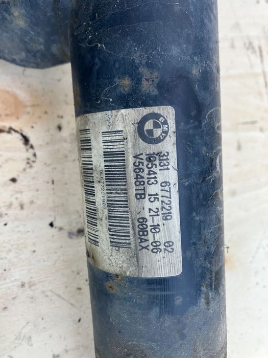 amortyzatory przód sprężyny bmw e60 e61 x-drive 530xd 6772219 6772220