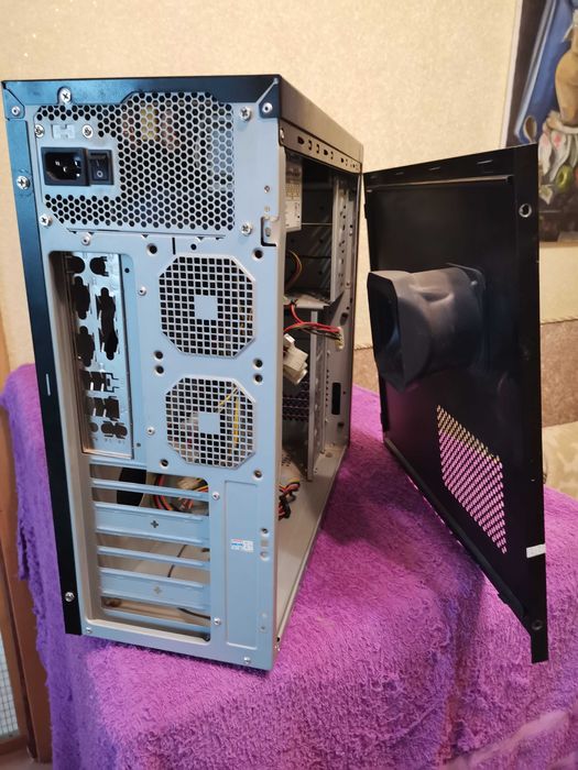 Корпус и комплектующие