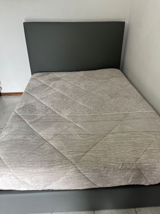 Cama 190x140cm em Napa