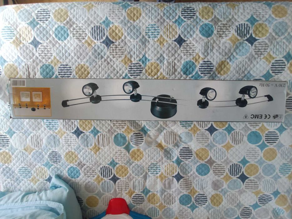 Adjustable S-Shaped Ceiling Lamp with 4 Adjustable Light Heads64862027493889121