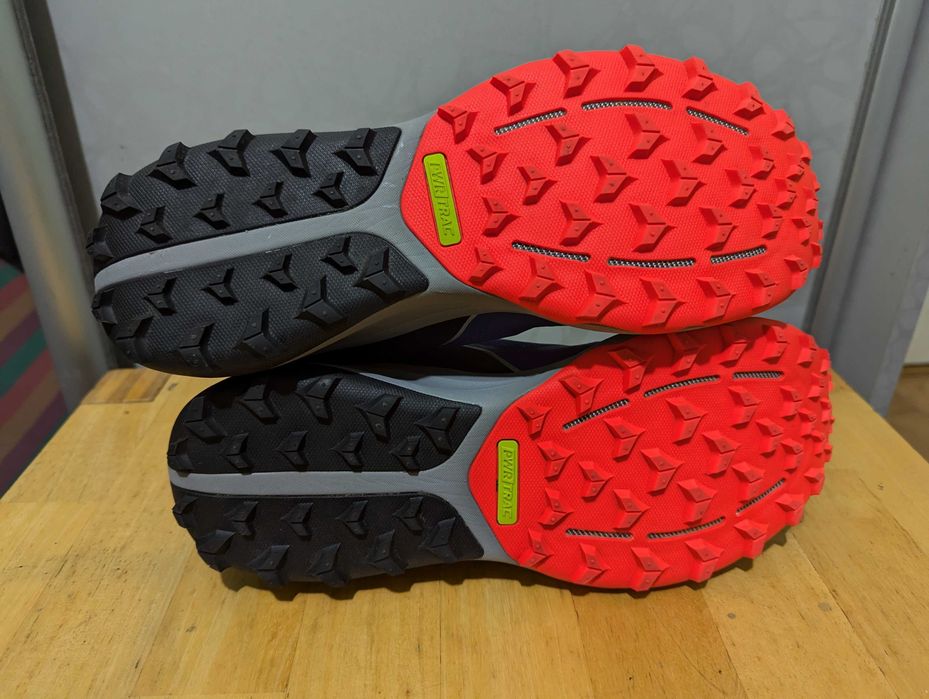 Saucony Xodus Ultra - трекінгові кросівки