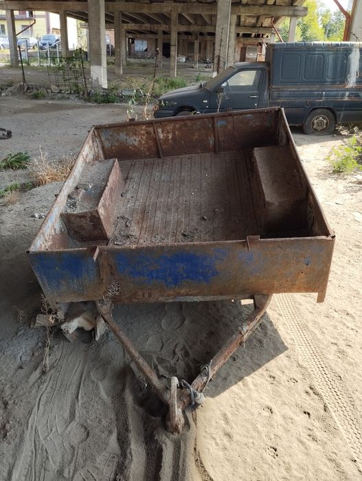 Причіп льогковий