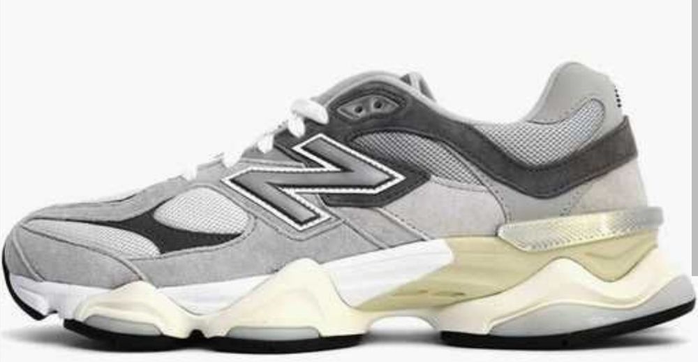 Кросівки чоловічі New Balance 9060 р.43