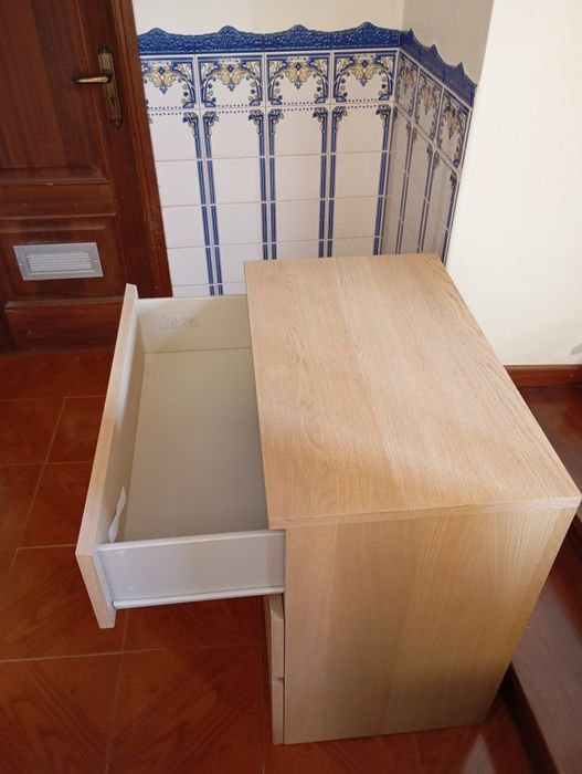 Cómoda de 3 gavetas