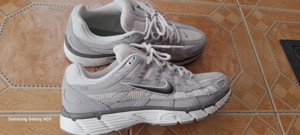 Buty Nike  P-6000